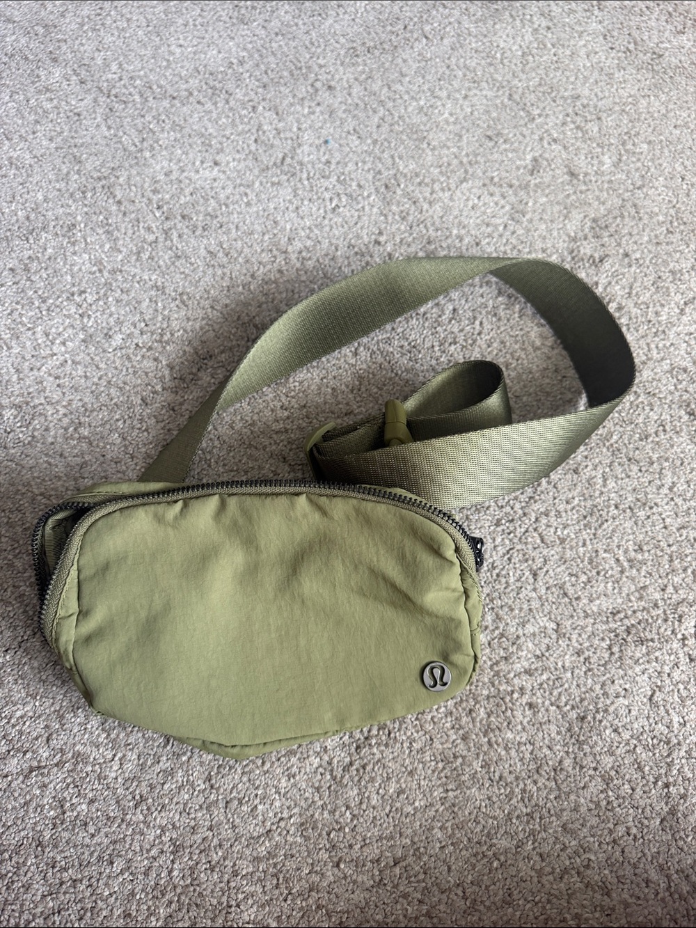lululemon Olive Everywhere Belt Bag